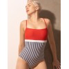 Полосатый слитный купальник бандо Opium SF-70, Цвет: черно-красный, Размеры: M