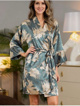 Короткий шёлковый халат Mia-Amore ORNELIA 3833, Цвет: зелёный, Размеры: 4XL/5XL, изображение 3