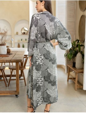 Халат женский длинный Mia-Amore AVELINA 5129, Цвет: черно-белый, Размеры: 2XL/3XL, изображение 2