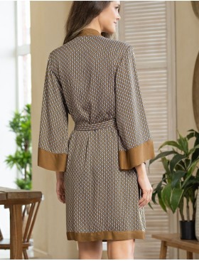 Запашной халат с узором Mia-Amore DONNA 5133, Цвет: коричневый, Размеры: 4XL/5XL, изображение 2