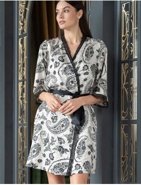 Атласный халат с запахом Mia-Amore PERSEYA 7983, Цвет: черный принт, Размеры: L/XL, изображение 4