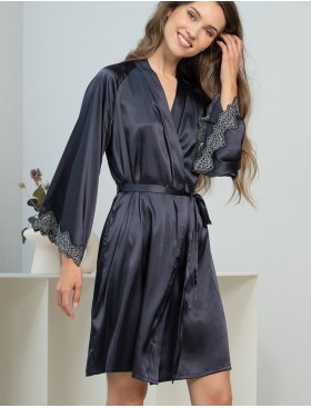 Шелковый короткий халат Mia-Amore EMMANUELLE 4343, Цвет: черника, Размеры: 2XL/3XL, изображение 4