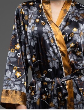 Короткий атласный халат Mia-Amore ELSA 7533, Цвет: темно-синий, Размеры: 2XL/3XL, изображение 4