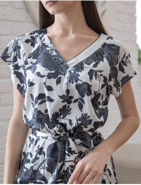 Шёлковая туника с поясом Mia-Amore GLADIS 4114, Цвет: черно-белый, Размеры: 4XL/5XL, изображение 4