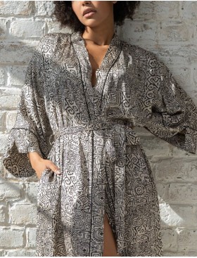 Натуральный запашной халат Mia-Amore RUNA 3999, Цвет: мультколор, Размеры: 2XL/3XL, изображение 5