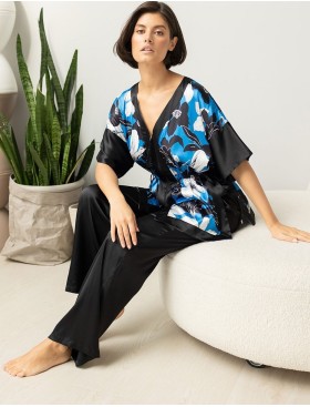 Брючный комплект из атласа Mia-Amore MARTINA 7326, Цвет: голубой+черный, Размеры: L, изображение 2