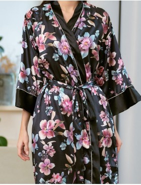 Короткий запашной халат Mia-Amore ALICIA 4073, Цвет: черный, Размеры: 2XL/3XL, изображение 4