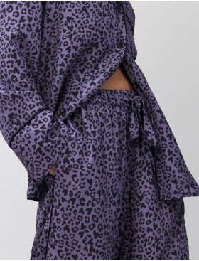 Женская пижама из вискозы Aruelle ALIX, Цвет: сиреневый/черный, Размеры: S, изображение 4