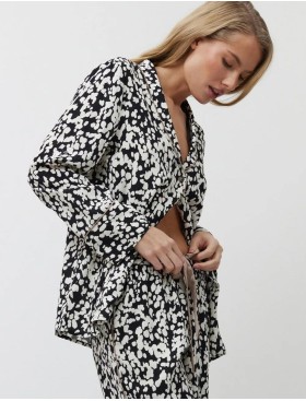 Пижама женская с брюками из вискозы Aruelle SOLENE, Цвет: чёрный/молочный, Размеры: XS, изображение 4