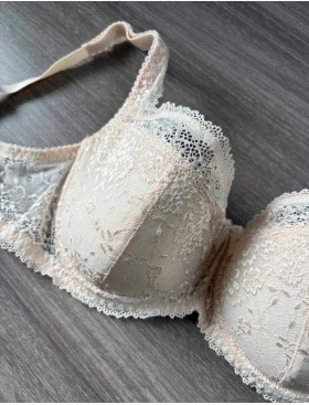 Кружевной бюстгальтер на поролоне Lina A 6086 жасмин, Цвет: жасмин, Размеры: 80C, изображение 4