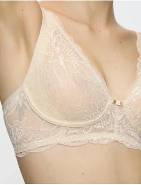 Кружевной бюстгальтер без косточек Triumph AMOURETTE CHARM N03 кремовый, Цвет: кремовый, Размеры: 70E, изображение 3