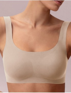 Бесшовный топ Infiore EVOLUTION 702 beige, Цвет: beige (бежевый), Размеры: 70B