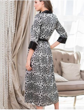 Длинный атласный халат на пуговицах Mia-Amore MANUELLA 7129, Цвет: черно-белый, Размеры: M, изображение 2