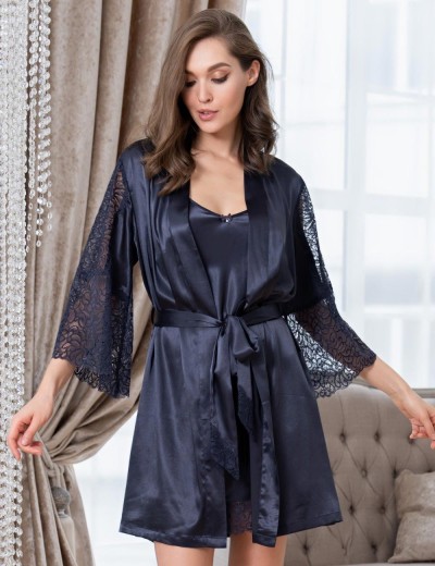 Атласный халат Mia-Amore MISTY 7263 черника, Цвет: черника, Размеры: 2XL/3XL, изображение 3
