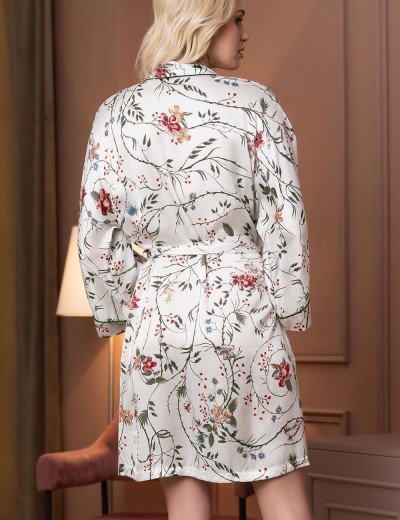 Кимоно шелковое женское Mia-Amore MELODY 3933, Цвет: белый, Размеры: 2XL/3XL, изображение 2 Кимоно шелковое женское Mia-Amore MELODY 3933, Цвет: белый, Размеры: 2XL/3XL, изображение 2