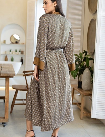 Длинный халат из вискозы с шёлком Mia-Amore DONNA 5139, Цвет: коричневый, Размеры: L/XL, изображение 2