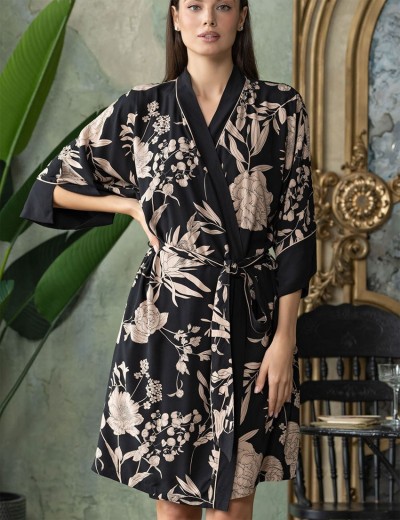 Халат из тканой вискозы Mia-Amore RENE 5113, Цвет: цветы на черном, Размеры: L/XL, изображение 3