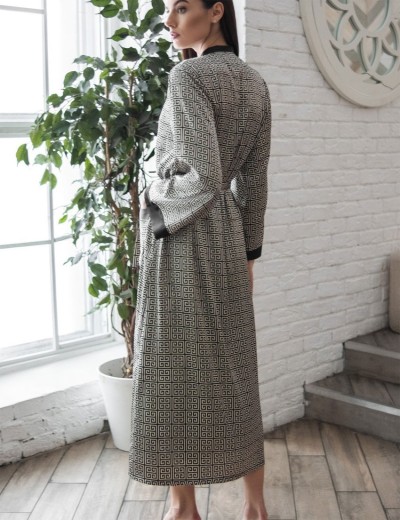 Длинный шёлковый халат Mia-Amore JADORE 4089, Цвет: черный, Размеры: 4XL/5XL, изображение 2