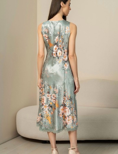 Шелковая сорочка с цветами Mia-Amore AZALIA 4411, Цвет: серебристый, Размеры: 2XL, изображение 3 Шелковая сорочка с цветами Mia-Amore AZALIA 4411, Цвет: серебристый, Размеры: 2XL, изображение 3