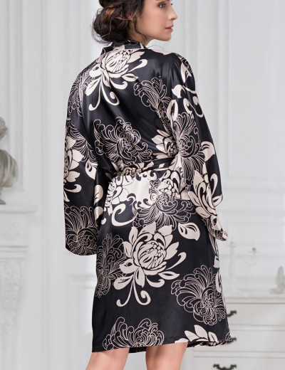 Короткий халат-кимоно Mia-Amore DA VINCI 8444 черный, Цвет: черный, Размеры: 4XL/5XL, изображение 2