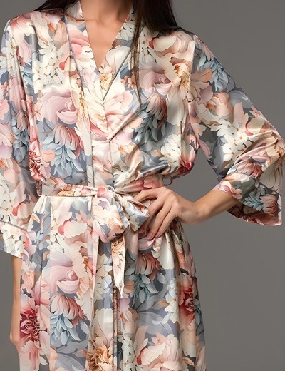 Длинный шёлковый халат Mia-Amore FLORIN 4489, Цвет: мультицвет, Размеры: 2XL/3XL, изображение 4 Длинный шёлковый халат Mia-Amore FLORIN 4489, Цвет: мультицвет, Размеры: 2XL/3XL, изображение 4