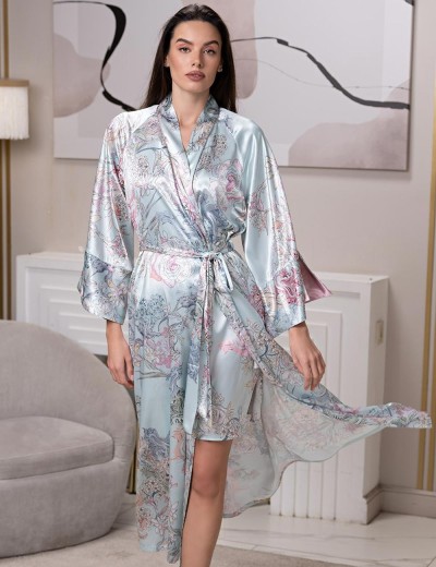 Длинный шёлковый халат Mia-Amore GABRIEL 4529, Цвет: мультицвет, Размеры: 2XL/3XL, изображение 2 Длинный шёлковый халат Mia-Amore GABRIEL 4529, Цвет: мультицвет, Размеры: 2XL/3XL, изображение 2