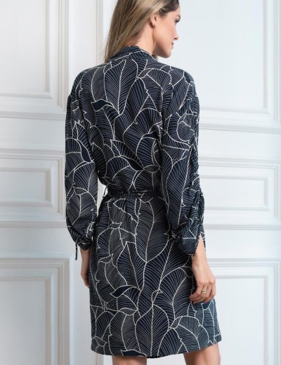 Халат из тканой вискозы Mia-Amore LEANA 5313, Цвет: темно-синий, Размеры: 2XL/3XL, изображение 2