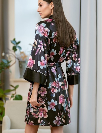 Короткий запашной халат Mia-Amore ALICIA 4073, Цвет: черный, Размеры: 2XL/3XL, изображение 2