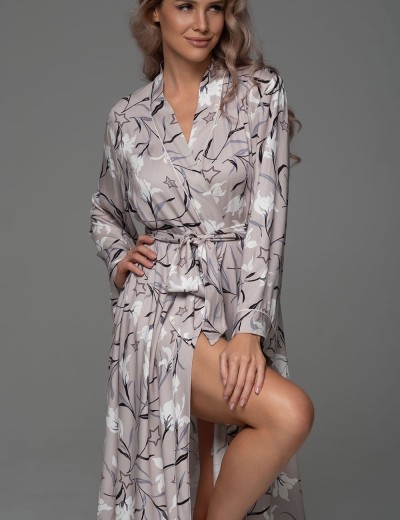 Запашной длинный халат Mia-Amore MAILA 5569, Цвет: серый, Размеры: L/XL, изображение 4 Запашной длинный халат Mia-Amore MAILA 5569, Цвет: серый, Размеры: L/XL, изображение 4