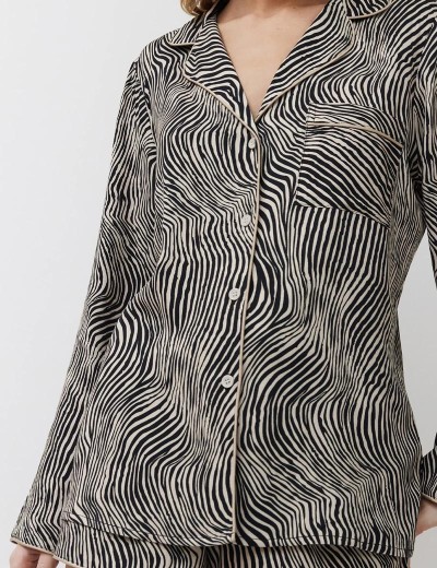 Пижама женская с шортами из вискозы Aruelle LINNA, Цвет: чёрный/мокко, Размеры: XS, изображение 4