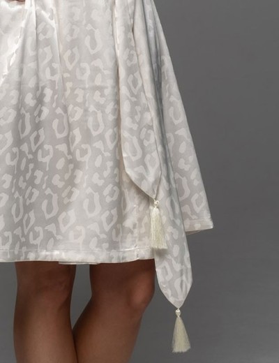 Халат с жаккардовым узором Mia-Amore LEONA 2233 молочный, Цвет: молочный, Размеры: 2XL/3XL, изображение 5