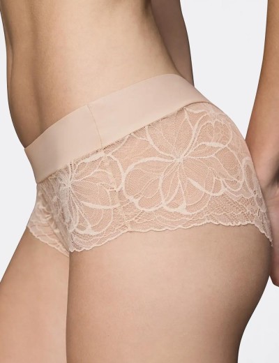 Кружевные трусы-шорты Triumph BODY MAKE-UP ILLUSION LACE shorty бежевый, Цвет: бежевый, Размеры: S, изображение 3