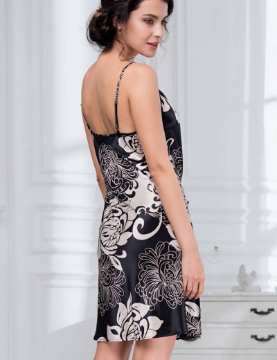 Сорочка атласная Mia-Amore DA VINCI 8440 черный, Цвет: черный, Размеры: XS, изображение 2 Сорочка атласная Mia-Amore DA VINCI 8440 черный, Цвет: черный, Размеры: XS, изображение 2