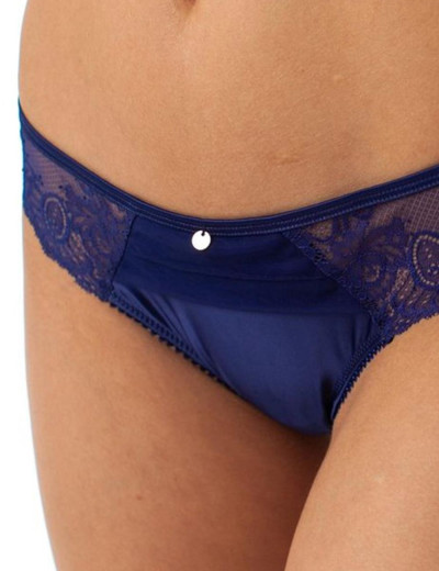 Трусы бразилиана с кружевом Coquette Revue OPIUM 63100-02, Цвет: синий, Размеры: XS, изображение 3
