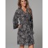 Короткий запашной халат Mia-Amore JOLINE 5583, Цвет: черный, Размеры: 2XL/3XL, изображение 3 Короткий запашной халат Mia-Amore JOLINE 5583, Цвет: черный, Размеры: 2XL/3XL, изображение 3